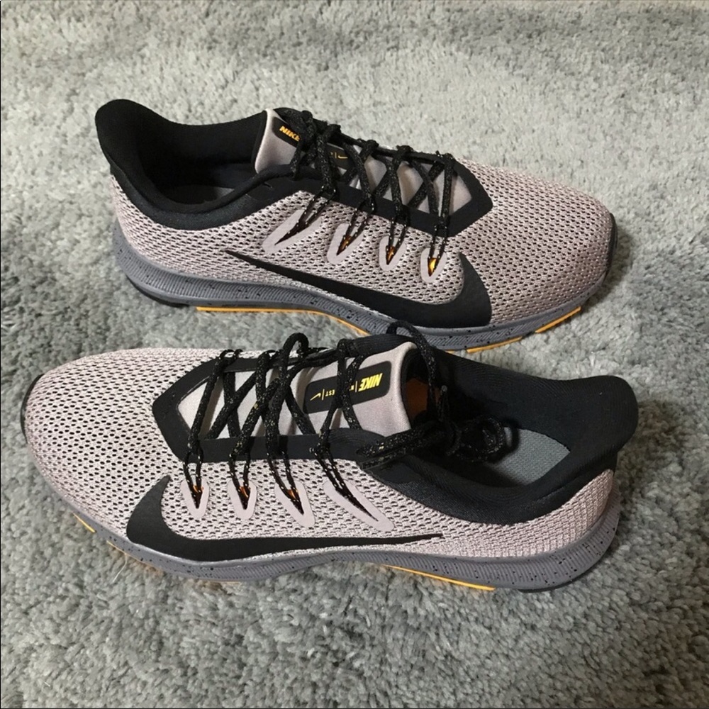 Nike Quest - Picture 2 of 6